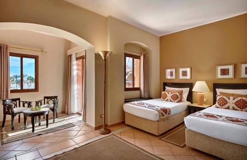 El Quseir Hotel | 3 Rooms l Adults-Only Getaway with Spa, Lagoon Pool, Yoga & Coral Reefs Nearby