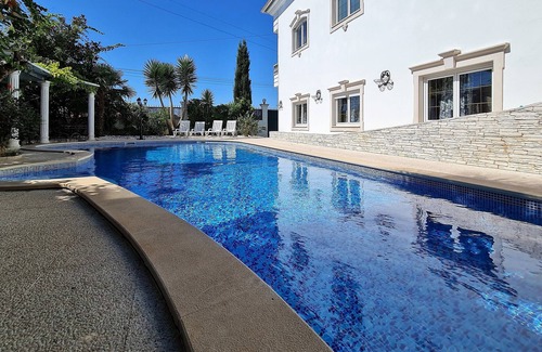 Maceira House | 3 Rooms Penthouse at Luxury Villa 5☆(6-8 Guests) by Silver Village Residence
