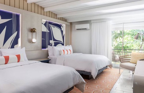 Islamorada Hotel | 3 Rooms w/Balcony, 3 Outdoor Pools, Free Parking & Pet Friendly