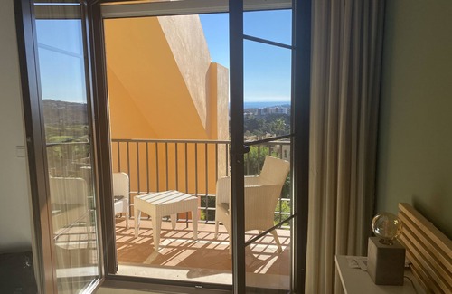 Benahavis Apartment | 3 Rooms with Huge Rooftop Solarium With See View