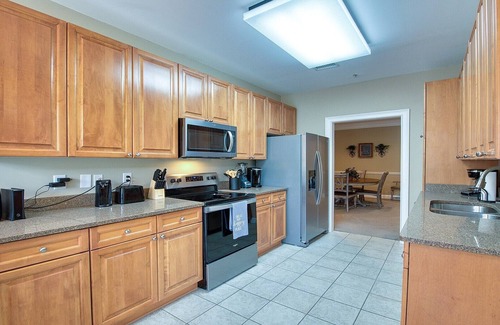 Maggie Valley Condo | 3's a Birdie - 2BR, 2BA Condo Golf & Mountain View