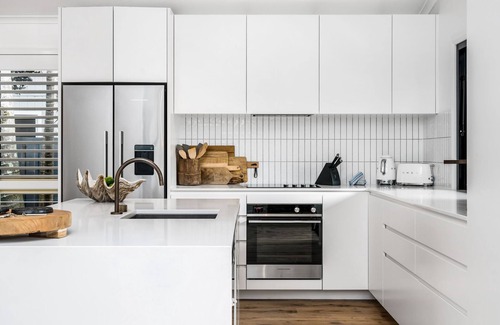 Belongil House | 3 Salty Sisters - Are you looking for the perfect Byron Bay beach getaway?