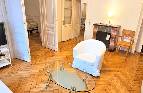 Roßau Apartment | 3 Schlafzimmer Apartment City Center A9