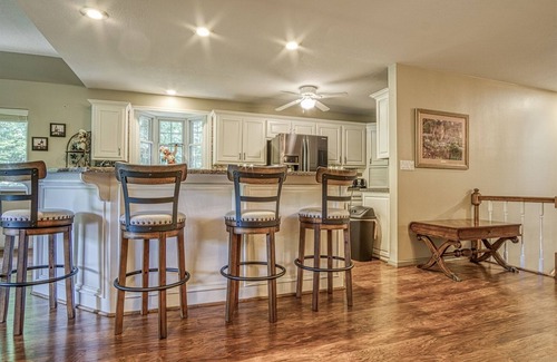 Hot Springs Village House | 3 Sierra Circle - Beautiful Lake DeSoto home with dock and lots of space on two