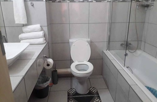 Waparand Apartment | 3 sleeper Apart-hotel in Pretoria East, wapadrand