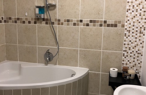 Nelspruit House | 3 SLEEPER LUXURY SELF CATERING STUDIO UNIT IN NELSPRUIT