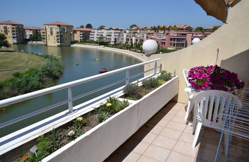 Port Ariane Apartment | 3-star accommodation on lake not overlooked. Absolute rest and comfort.