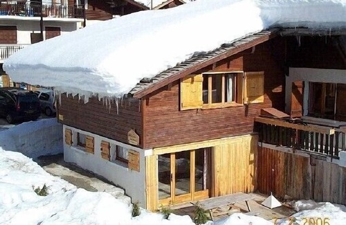 Le Chinaillon Ski Chalet | 3-STAR SEMI-DETACHED CHALET IN GRAND BORNAND/SUMMER/WINTER CHINAILLON