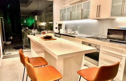 Paddington House | 3 Storey Terrace House Walk Fox Studios SCG & City