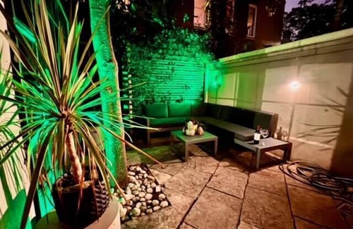 Paddington House | 3 Storey Terrace House Walk Fox Studios SCG & City
