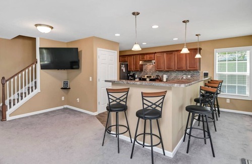 Leesville House | 3-Story at Saluda Shores | Sleeps 11