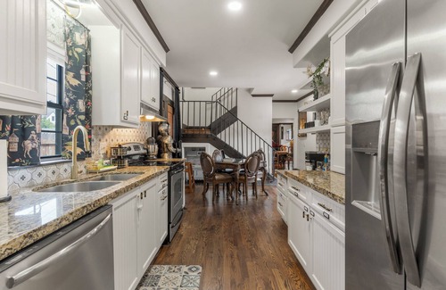 Maple Ridge Other | 3 Story Castle Gathering Place Tulsa with Hot Tub/Mini Golf