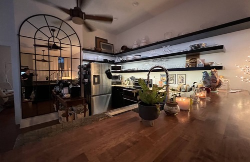 Madison House | 3-suite cottage spa (aaaah!) house—amenities galore, in historic Madison Indiana