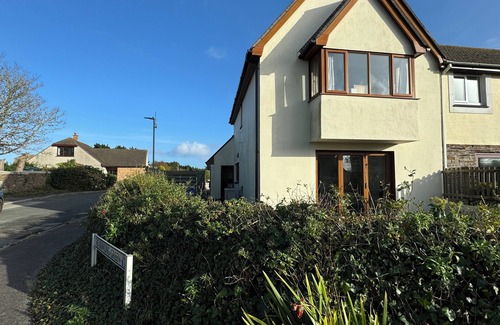 St. Just in Roseland Cottage | 3 THE BOWLING GREEN, pet friendly in St. Just In Roseland