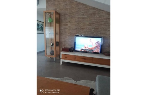 Ramat Hasharon Apartment | 3 times larger than a hotel room. Fully Furnished & Free Parking.