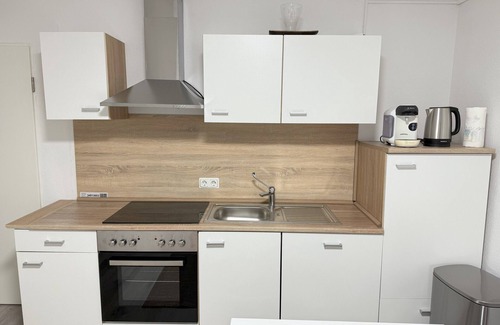 Herne Apartment | #3 Top room: central & comfortable, shared bathroom