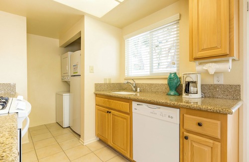 Oxnard Shores Hotel | 3 Units at Mandalay Beach | Steps to Channel Islands Shores