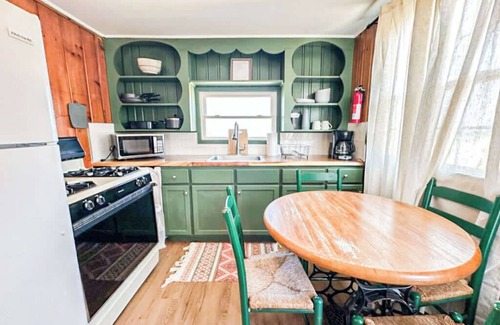 Oscoda Cabin | #3 | Waterfront Cabin with New Bath
