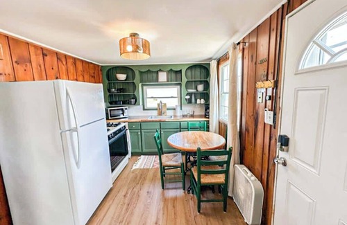 Oscoda Cabin | #3 | Waterfront Cabin with New Bath