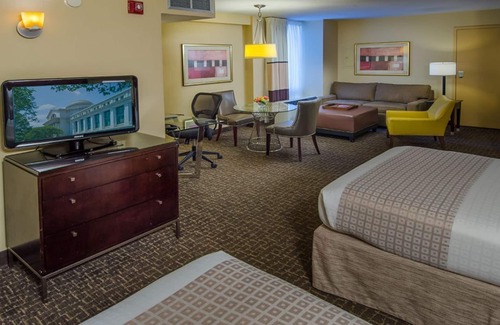 Dupont Circle Hotel | 3 x Deluxe Double Double Rooms at Beacon Hotel & Corporate Quarters