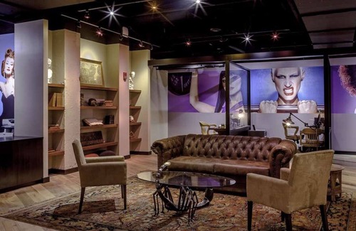 Downtown Boston House | 3 x Studio Rooms at Boston Park Plaza