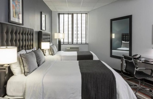 Midtown South Hotel | 3 x Superior Two Full Bedded Rooms at Broadway Plaza Hotel