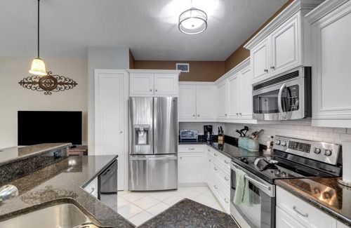 Naples Villa | 30-day minimum lease | Carlton Lakes | 2bs/2ba | Furnished Villa w/Den