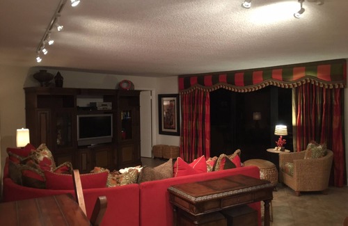 Singer Island Condo | 30 Day Minimum Rental! Open April through Jan 5 of next year!
