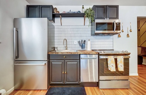 Roselawn Finance Apartment | 30 Day + Stay, Chic Fireside Oasis 2Bed 1 Bath Heart of Pleasant Ridge