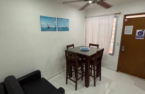 El Rodadero Apartment | 30 meters from the Rodadero beach, studio apartment ideal for 4 people.