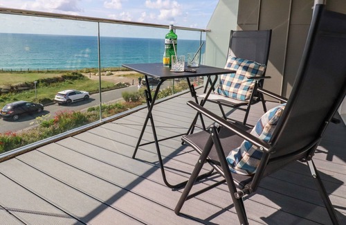 Lusty Glaze Apartment | 30 ONE LUSTY GLAZE, character holiday cottage in Newquay