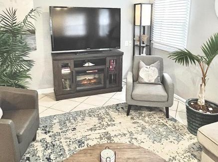 North Carolina Coast House | 30 Sec to the Beach, Sun, Sand & Sunrises with a Family & Pet Friendly Backyard!
