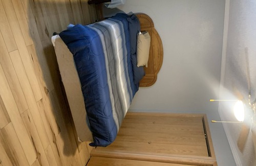 Onida Apartment | 30 short minutes from beautiful lake Oahe. Excellent hunting and fishing