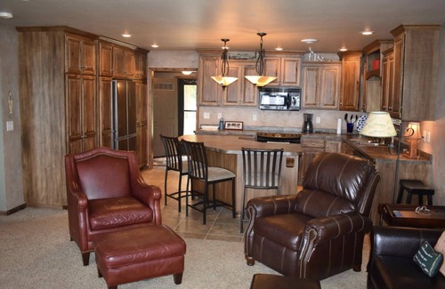Miltona House | 30 steps to lake, Dock for fishing & swimming, Families Welcome!