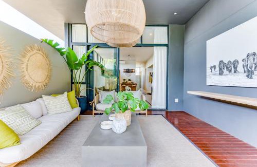 Shaka's Rock Apartment | 30 Tahari Coastal Estate