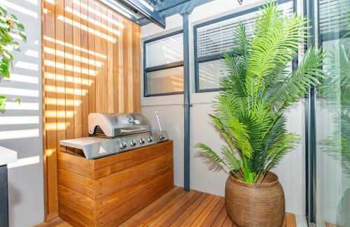 Shaka's Rock Apartment | 30 Tahari Coastal Estate