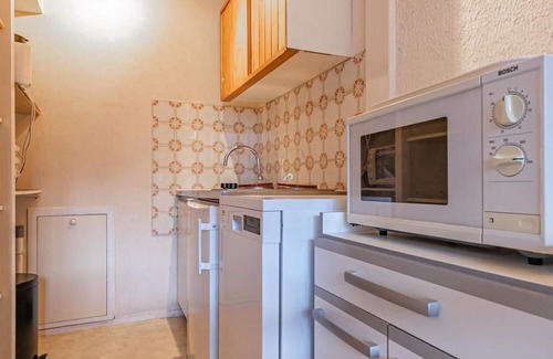 Aussois Apartment | 300m from ski slopes, 2nd floor, balcony, tv, ski locker, 30m², Aussois