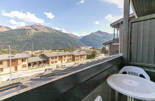 Aussois Apartment | 300m from ski slopes, 2nd floor, balcony, tv, ski locker, 30m², Aussois