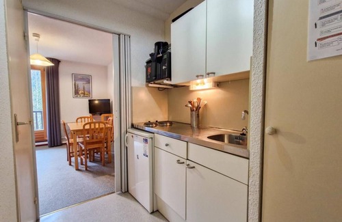 Flaine Apartment | 300m from ski slopes, 2nd floor, view ski slopes, balcony, tv, ski locker, 25m², Flaine