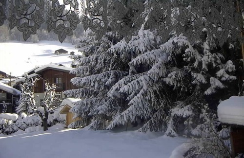 Areches Apartment | 300m from ski slopes, parking, tv, 47m², Arêches-Beaufort