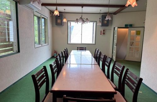 Nagawa House | 300m2 spacious space with your dog