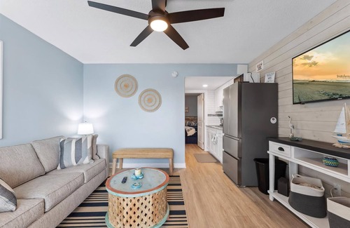 North Wildwood Condo | 301 Ocean Ave, Unit 303 - The Harbor Light