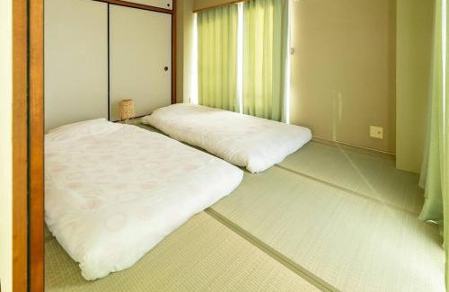 Sakura Apartment | 302号室貸切 京成佐倉駅徒歩3分 電車成田空港20分 京成上野直結 厨房 風呂 畳