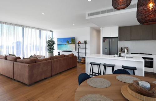 Portarlington Apartment | 302 Penthouse Portarlington Sleeping 6