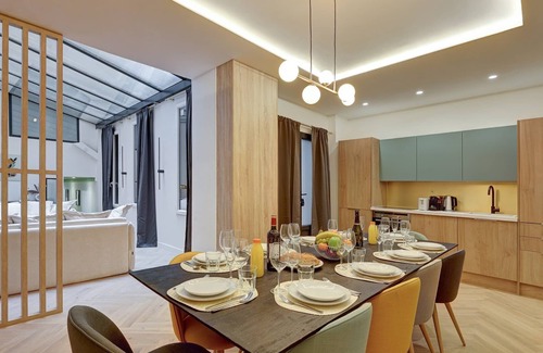 Quartier de la Porte-Saint-Denis Apartment | 305 Suite Lion - Superb apartment in Paris
