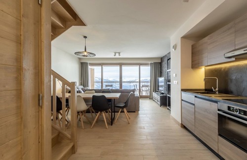 Arc-1600 Condo | (308) L'Amazing Ridge aux Arcs