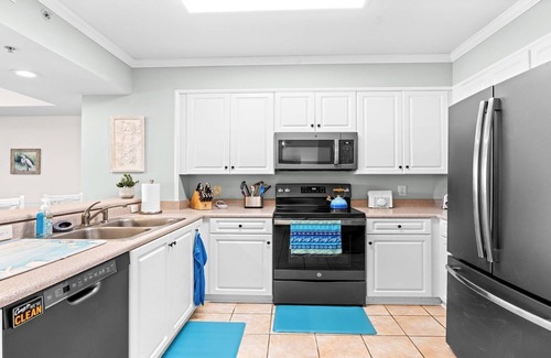 North Myrtle Beach Condo | 308 North Tower - Barefoot Resort Rentals