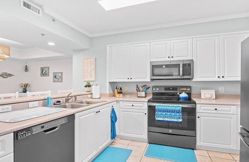 North Myrtle Beach Condo | 308 North Tower - Barefoot Resort Rentals