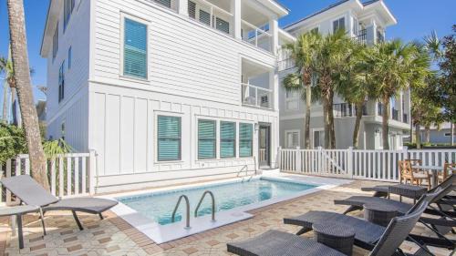Cliffs of Seagrove House | 30A Beach Music by AvantStay Pool w Gulf Views Golf Cart