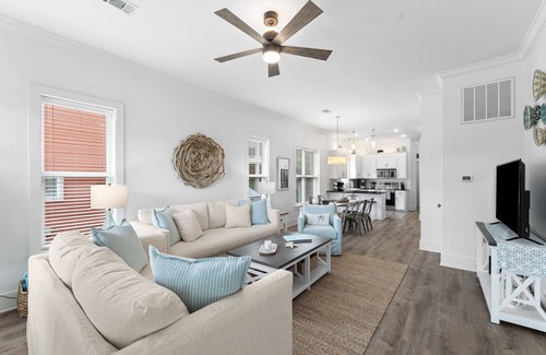 Santa Rosa Beach Cottage | 30A Cottage, Walk to Beach, 2 Pools, Bikes&Chairs
